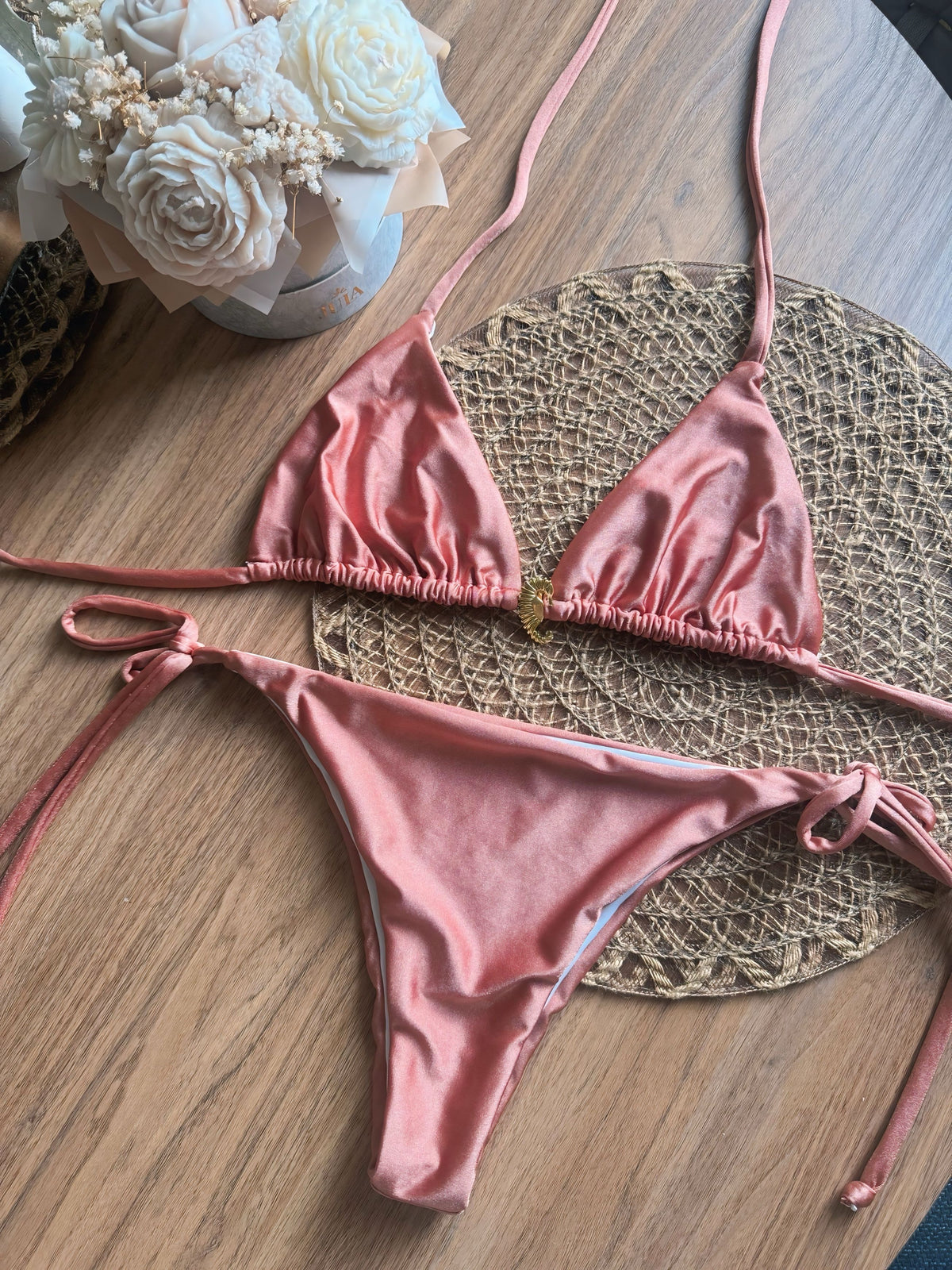Bikini Alma