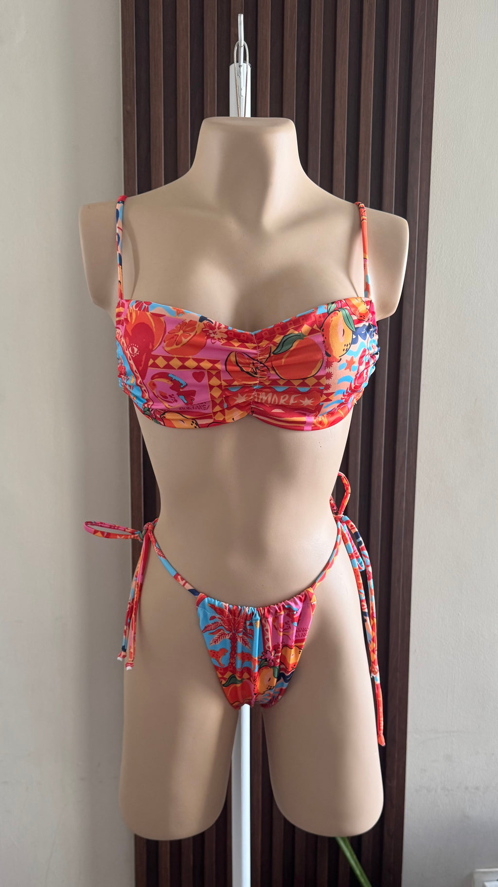 Bikini Aria